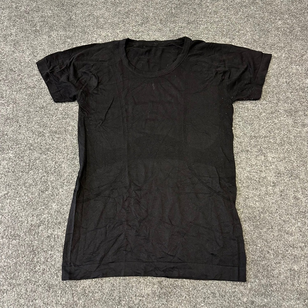 Lululemon Shirt Womens Size 6 Black Swiftly Tech Short Sleeve Athletic Workout